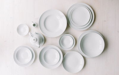 Výprodeje porcelánu bez dekorace